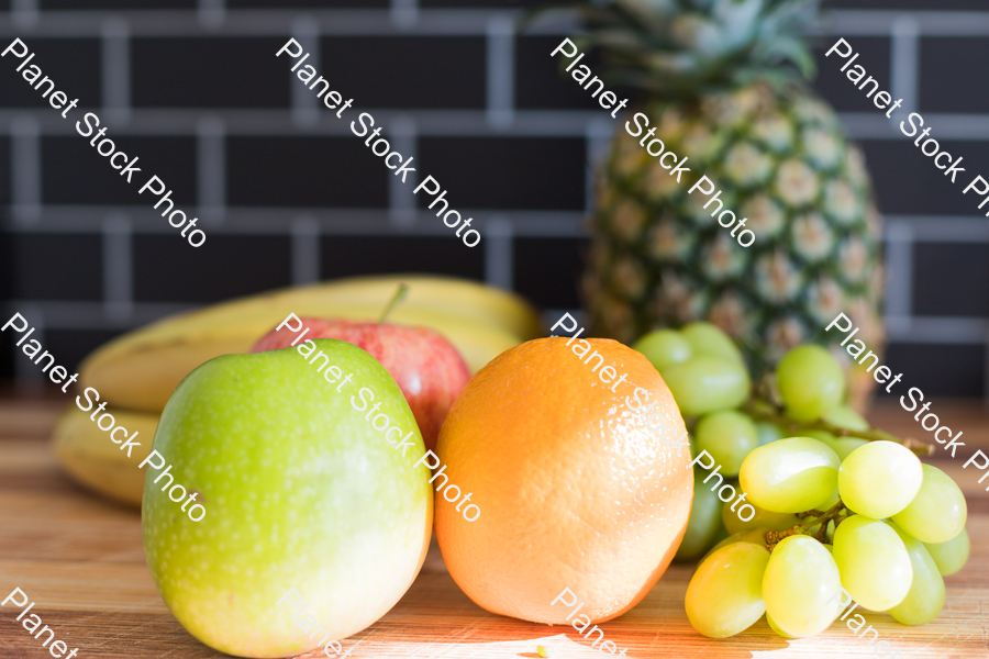 A selection of fruits stock photo with image ID: f1885707-843b-4e20-9950-b92496d13144